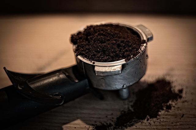 Ground Coffee: Od Zrna po Šálek – Významy a Použití!