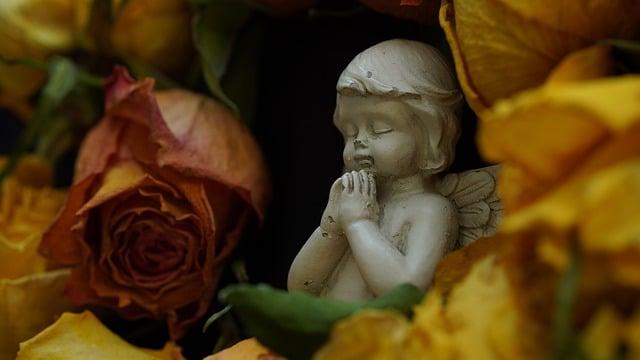 Funeral: Překlad a Jak Se Chovat na Pohřbu?