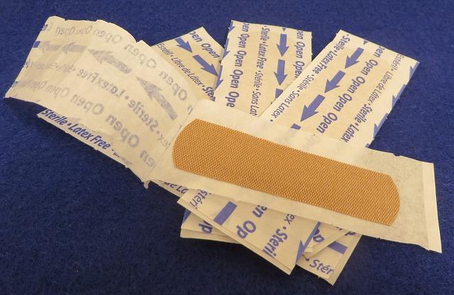 Band Aid jako nedílná součást domácí lékárničky